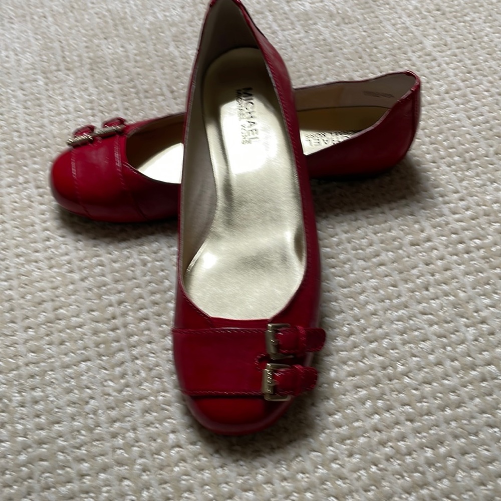 Michael Kors flats